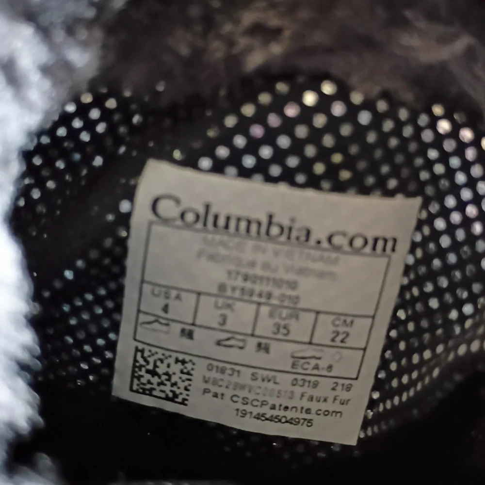 Columbia Black Quilted Winter Boots